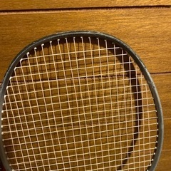⭐️決まりました⭐️ヨネックスバドミントンラケットとシャトル2個セット（引き取り限定）の画像