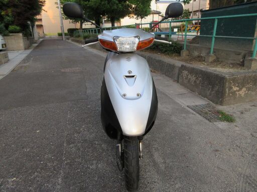 レッツ2後期型　前タイヤ&バッテリー新品⭐︎ シルバー　2スト　原付　スズキ