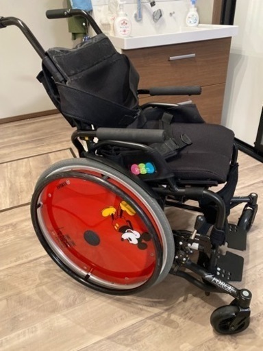 子供用　車椅子　ディズニー