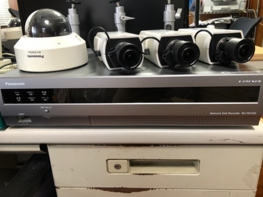 防犯カメラ！値下げ！　Panasonic ネットワークカメラ　4台システム　②