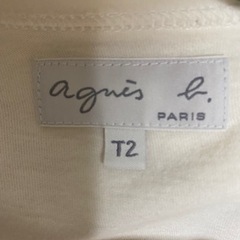 アニエスベー agnes b. シンプル定番ロゴTシャツ　PARIS 正規品　T2サイズレディース　ブランド　夏おしゃれ白Tシャツの画像
