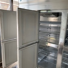 (取引先決定)ホシザキ　業務用冷蔵庫　6枚扉の画像
