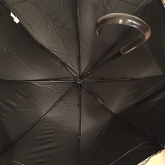 訳アリ 美品 高級折り畳み傘 傘の骨一本割れています。QVCとか...