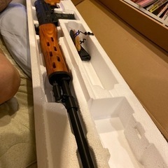 AGMドラグノフSVDフルメタル、エア－コッキング方式ライフル、リアルウッド新品ほぼ未使用品、18禁の画像