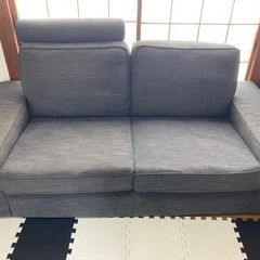 IKEAソファ　KIVIKシーヴィク　ヘッドレスト1つ付き