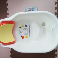 ベビーバス＆おむつ用ごみ箱