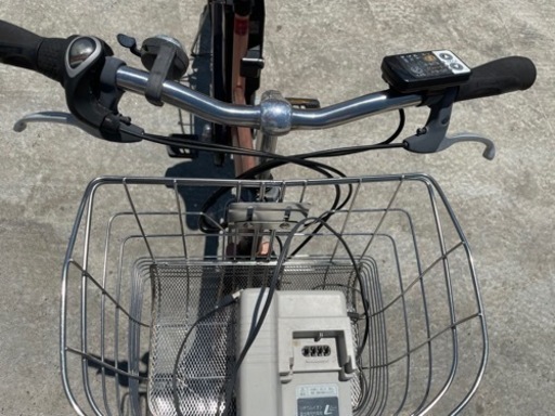 電動アシスト自転車　バッテリー8Ah  充電器