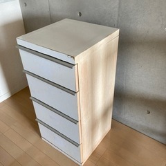 4段収納家具