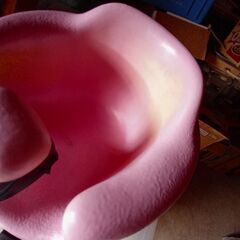 BUMBOベビーチェアピンクの画像