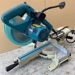 makita マキタ LS0715F 190mm スライドマルノコ【野田愛宕店】【店頭取引限定】【中古】ITVE49BGVOHQの画像