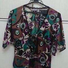 レディース シースルーのトップス 4点セットの画像