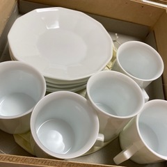 【無料】急募　コーヒーカップとソーサーセット5客