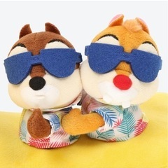 新品未使用　SUISUI  SUMMER クッション　配送も可能の画像