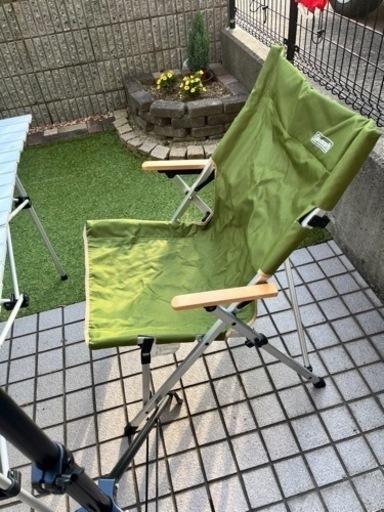 値下しました　コールマンのテーブルセット他
