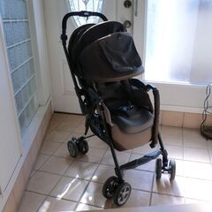 ベビーカー（コンビ）※価格変更しましたの画像