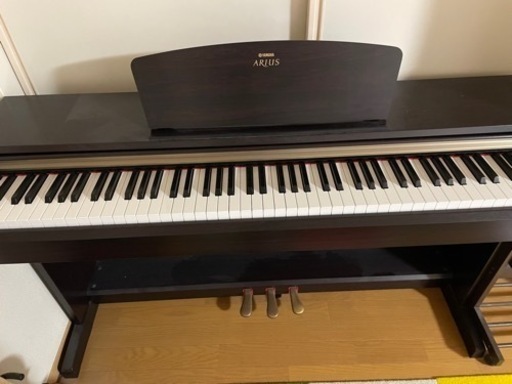 お話し中　美品　YAMAHA アリウス