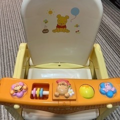 値下げしました！たためるベビーバスチェア　プーさん