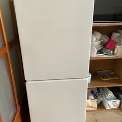決まりました　一人暮らし用の冷蔵庫　問題なく動きます