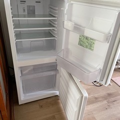 決まりました　一人暮らし用の冷蔵庫　問題なく動きますの画像