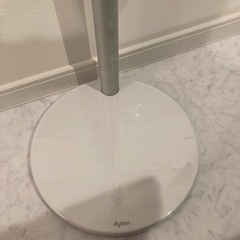 ダイソンV15用スタンド　未使用の画像