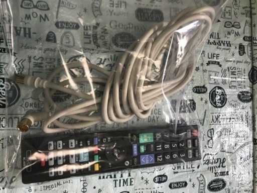 32型　液晶テレビ　オリオン