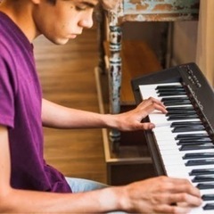 ユニットのキーボード、弾き語り、シンセ、マニピュレーター募集