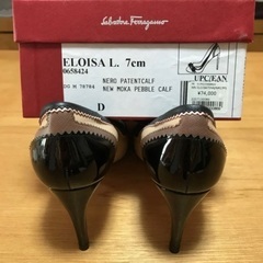 【美品!】フェラガモ パンプス　本革の画像