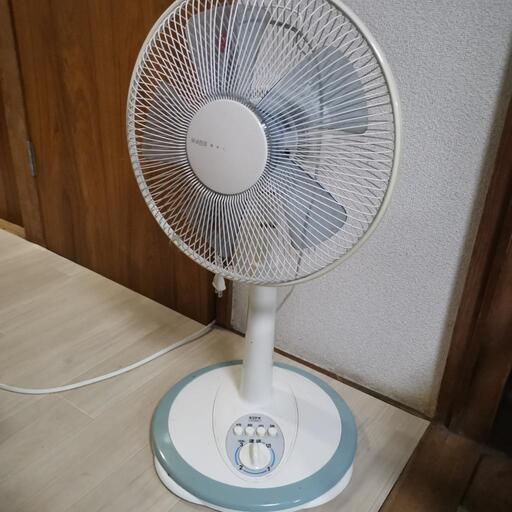 扇風機 動作品