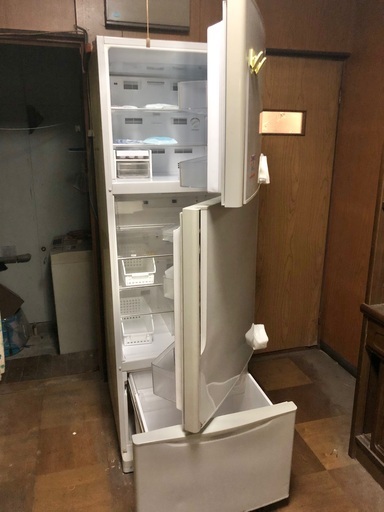 ☆自社エリア内限定商品☆ 中古 3ドア冷蔵庫 日立 (No.3711)