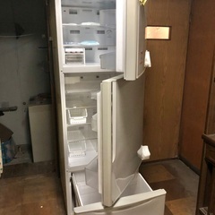 3ドア冷蔵庫《日立製》R-37V1の画像
