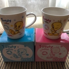 トゥイーティーのキッズマグブルーとピンク2個