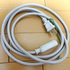 ■Apple Volex 電源ケーブル 7A 125V iMac...