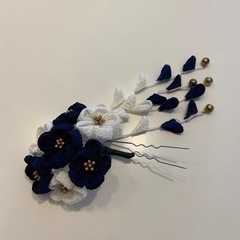 成人式、浴衣の髪飾り　ちりめん細工