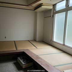 四国中央市三島中央、新町ビル102号。43.47m2のテナント【6.0万円】飲食店に最適。商店街アーケードにあるビルの1階です！ - レンタルオフィス