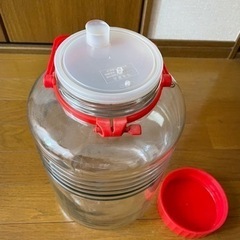 保存容器。貯蔵容器。梅ジュース・梅干しに最適。大容量。の画像