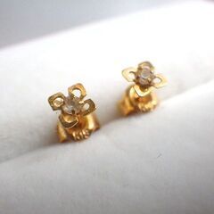 Ｋ１８ フラワーモチーフ ピアス　[3202]の画像