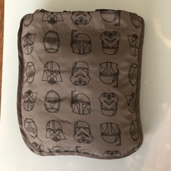 【値下げ！美品】スターウォーズ　ユニクロ　
ナイロンパーカー　ジップ　１５０の画像