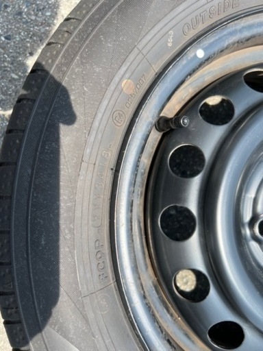 ヨコハマ　中古タイヤ　てっちんホイール付き　Bluearth-a 普通車用　溝有り〜❗️