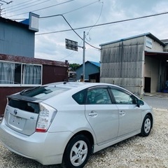 トヨタプリウス　21年車 距離:71,350KMの画像