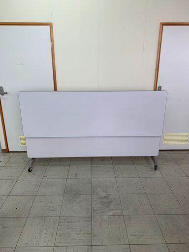 折り畳みテーブル③