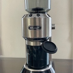 【コーヒーミル】デロンギ　デディカ　コーン式コーヒーグラインダー...