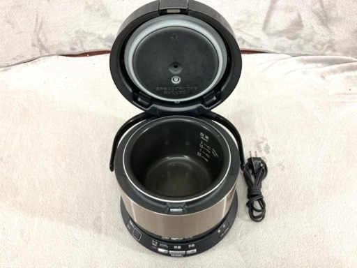 【値下げしました】炊飯器　HITACHI  RZ-BS2M  0.36L  2合　日立アプライアンス　ブラウンゴールド　IH炊飯器  2018年製