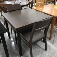 伸長式2人掛けダイニングセット