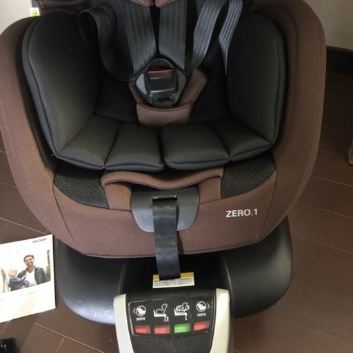 チャイルドシート　RECARO ZERO.1 レカロ　ゼロワン　ISOFIX