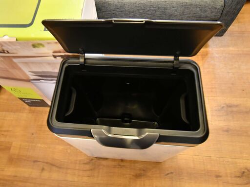 ●EKOアウトレット館●タッチプロビン　45L　白　未使用　ダストボックス　タッチ式　相模原　アウトレット特価　白い 　大型