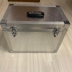アルミケース(ジェラルミンケース)