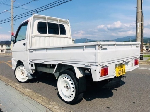 車検令和6年5月末日ダイハツハイゼットトラックS200P カスタム (KK1028
