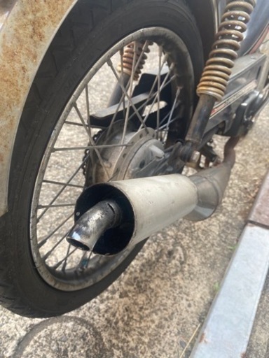 取引中　TOMOS 