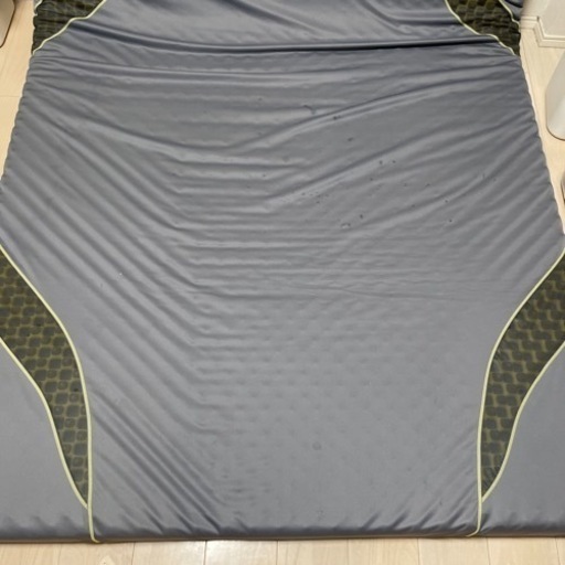 西川AIR マットレス　ダブル　純正シーツ付　中古