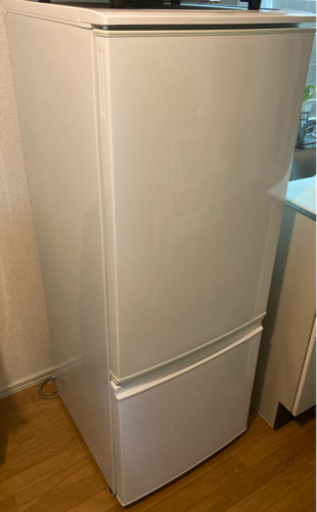 【渋谷区までお引き取りお願いします】SHARP 冷蔵庫　167L 2015年製